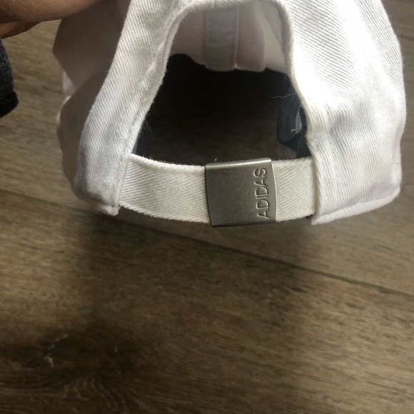 Adidas baseball cap - Picture 3 of 5